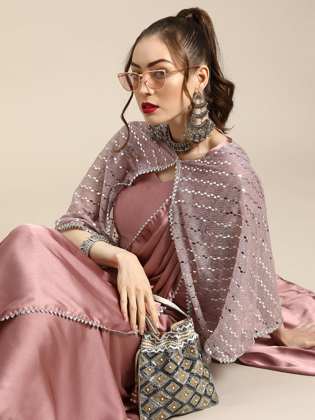 Tikhi Imli Trendy Mauve Sleek Poly Crepe Saree with Embellished Border & Cape | Swadesiicart