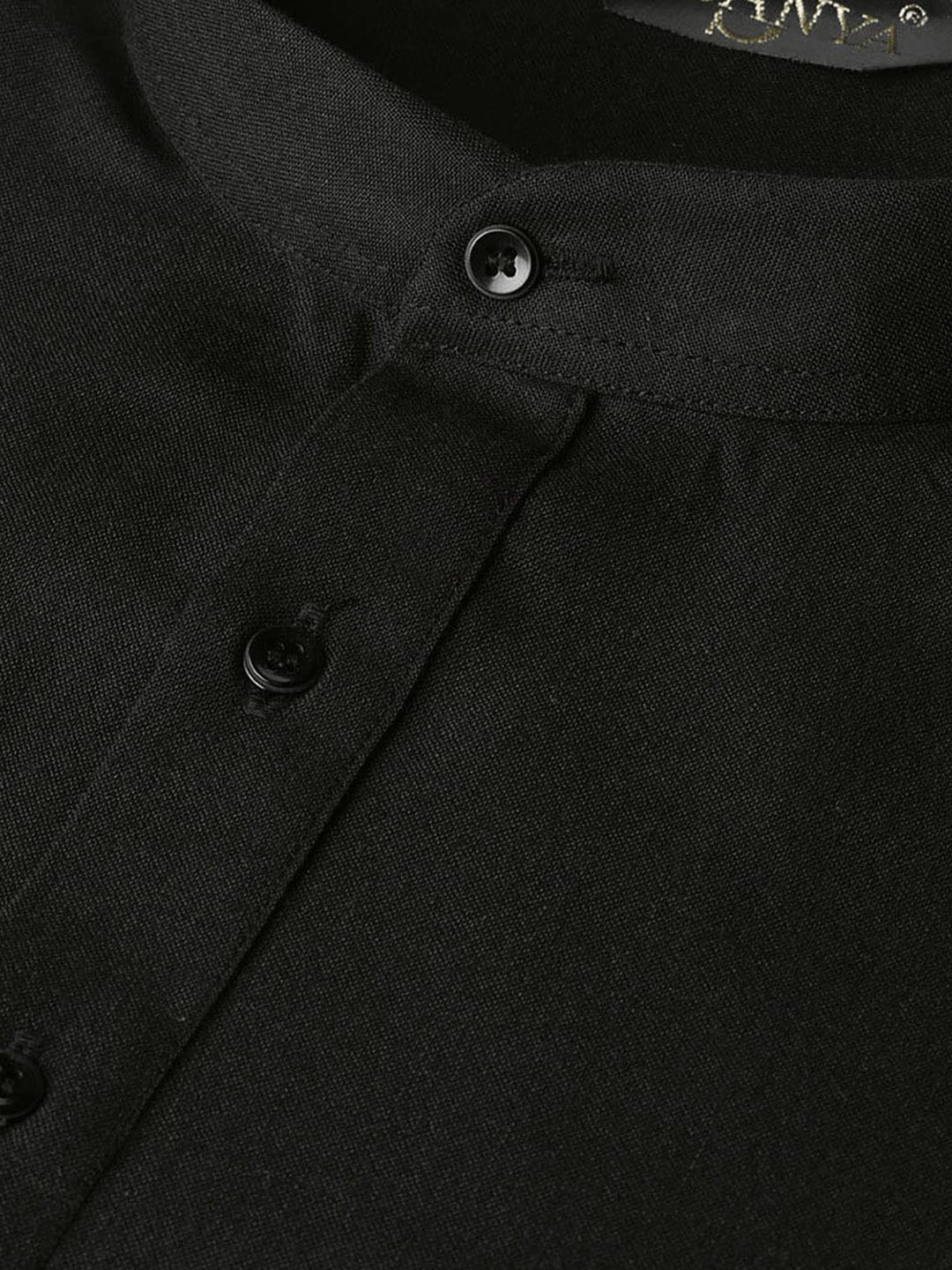 Sojanya Men Black Solid Straight Kurta | Swadesiicart