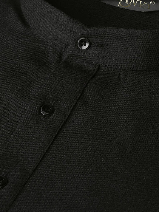 Sojanya Men Black Solid Straight Kurta | Swadesiicart