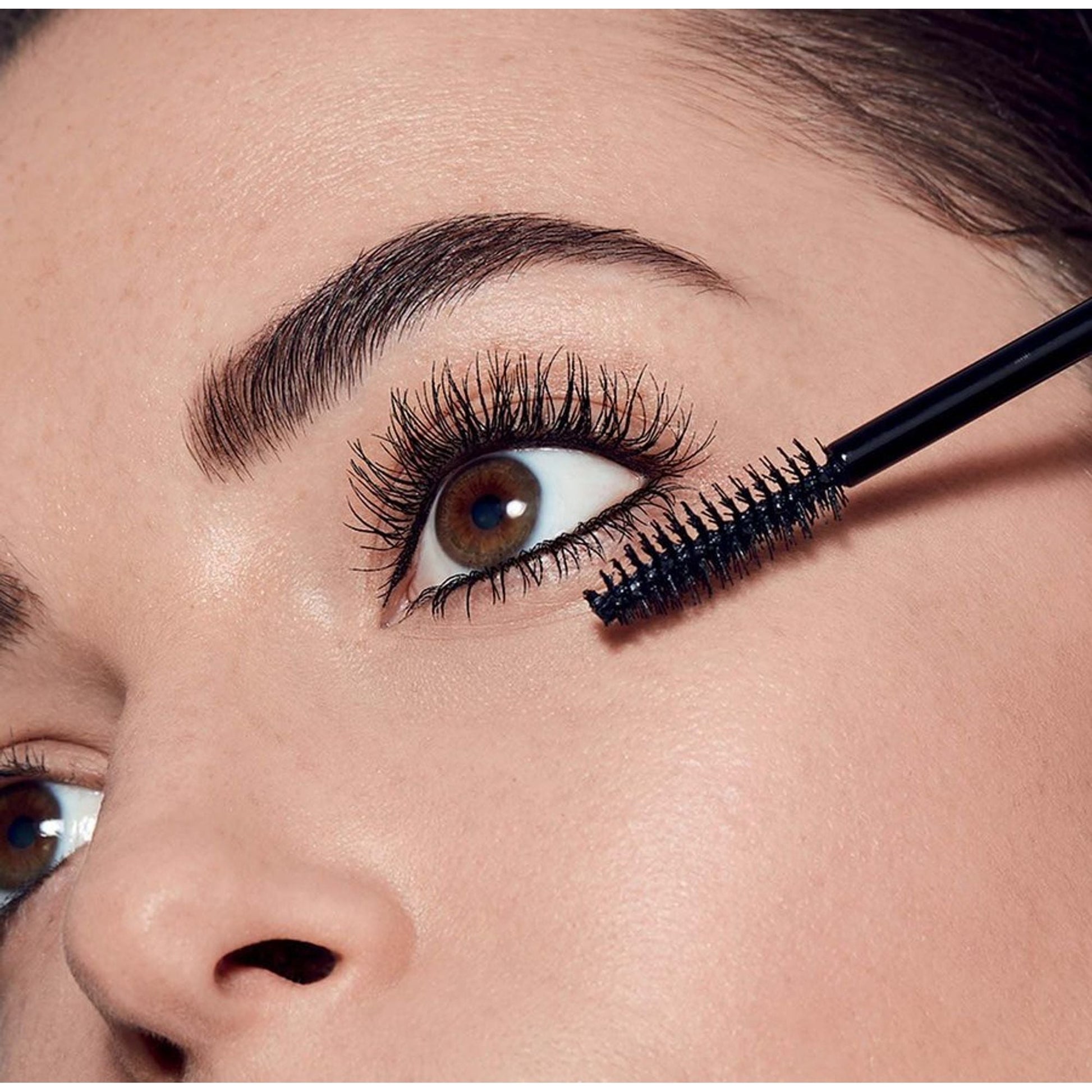 Matt Look Eye Makeup Curl & Volume Waterproof False Lash Mascara - Black - Swadesiicart
