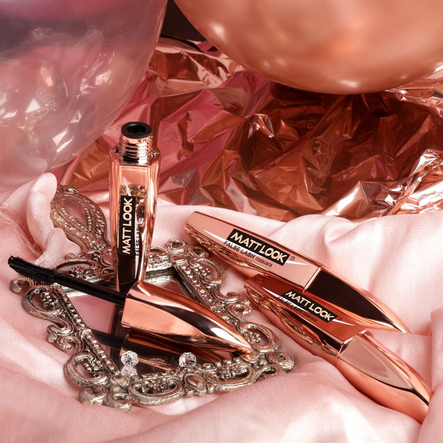 Matt Look Eye Makeup Curl & Volume Waterproof False Lash Mascara - Black - Swadesiicart