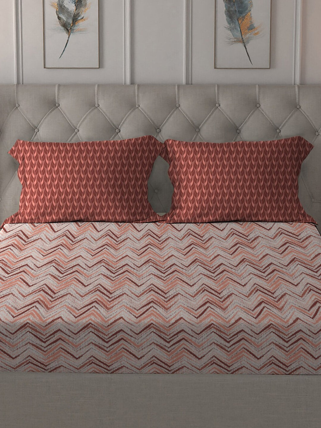 MYTRIDENT Peach Maroon Geometric Pure Cotton 144 TC Queen Bedsheet Pillow Covers - Swadesiicart