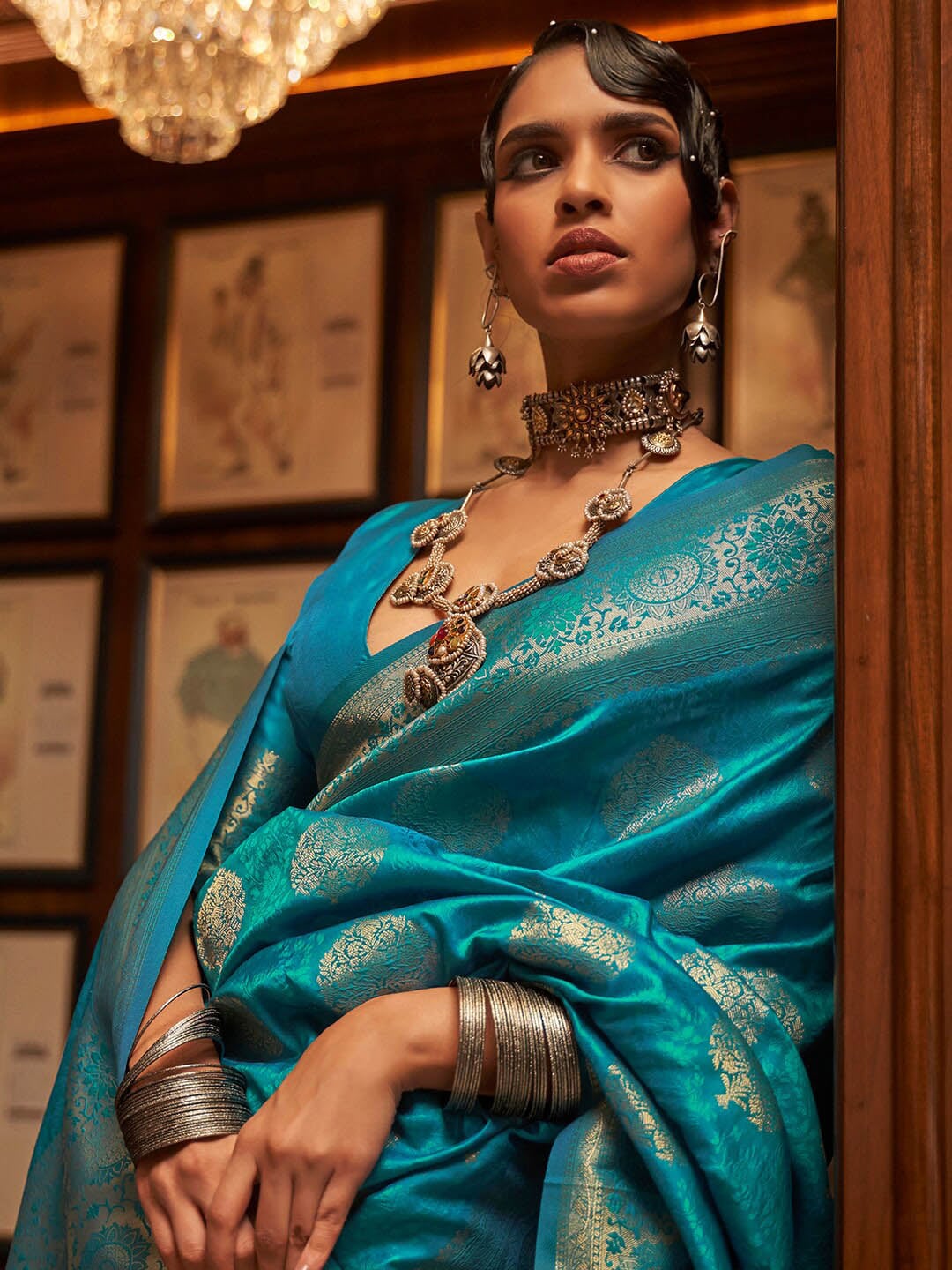 Mitera Blue & Gold-Toned Woven Design Zari Silk Blend Banarasi Saree | Swadesiicart