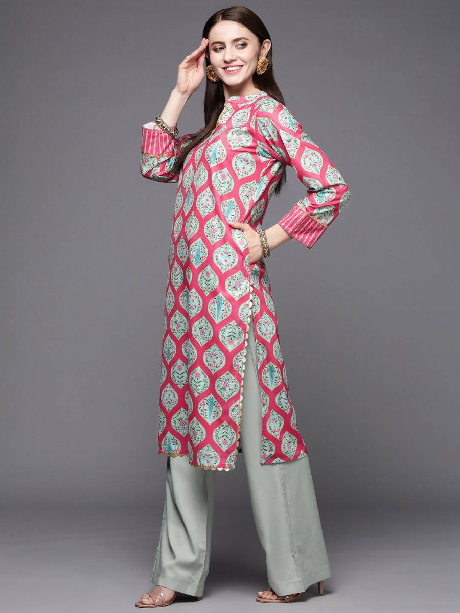 Ahalyaa Women Pink & Sea Green Floral Printed Gotta Patti Velvet Kurta | Swadesiicart