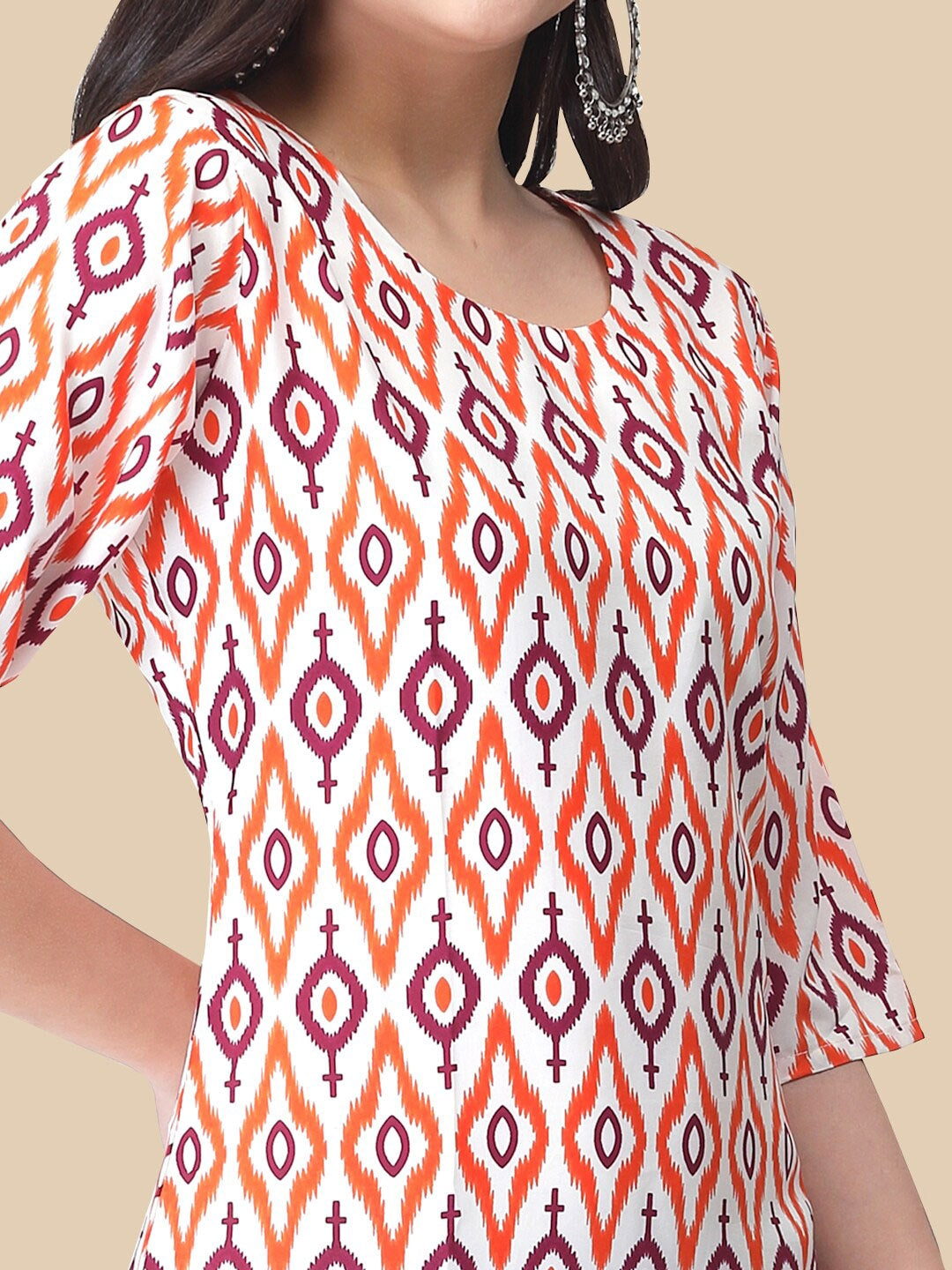 Kalini Geometric Printed Printed Regular Kurta with Trousers - Swadesiicart