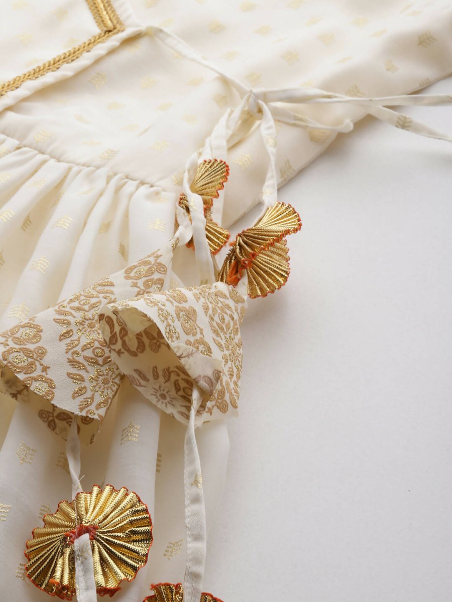 Ahalyaa Women's Traditional wear Ethnic Dress - Off White | Swadesiicart