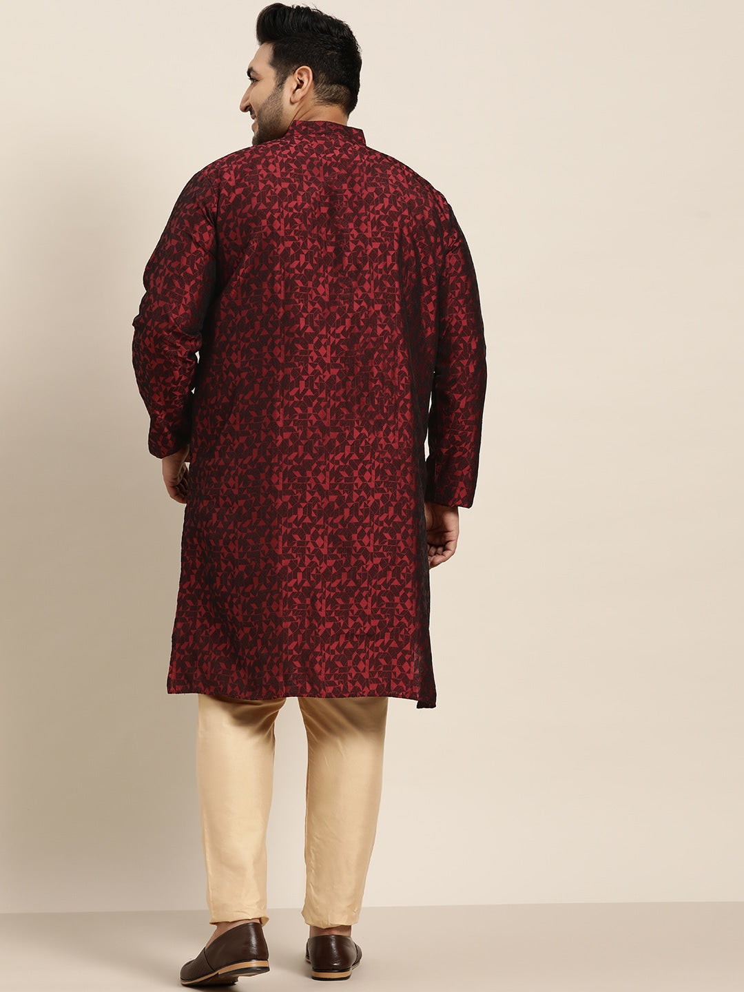 Sojanya Plus Men Plus Size Red & Black Woven Design Straight Kurta | Swadesiicart