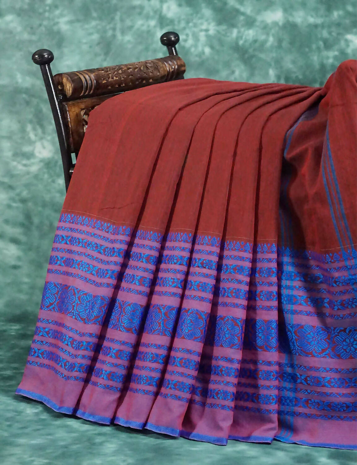 Maroon And Blue Colour Contrast Thread Borders Khadi Cotton Saree By Gayathri Reddy Designer Studio | Swadesiicart