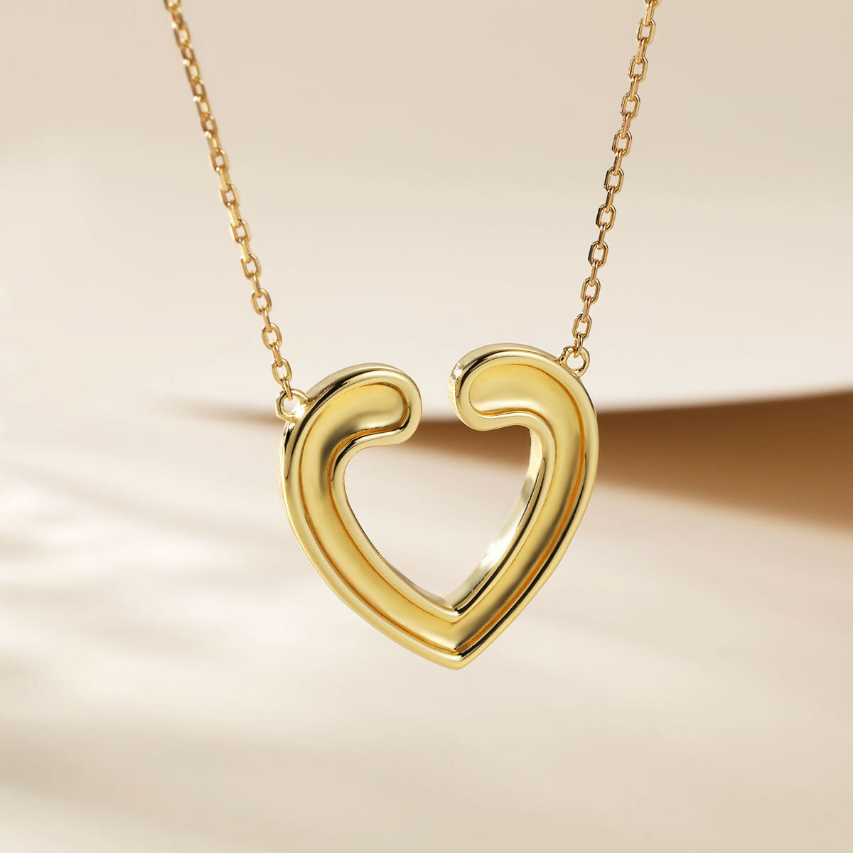 Cauer CAUER 925 Sterling Silver Moissanite Round Pendant Chain | Swadesiicart