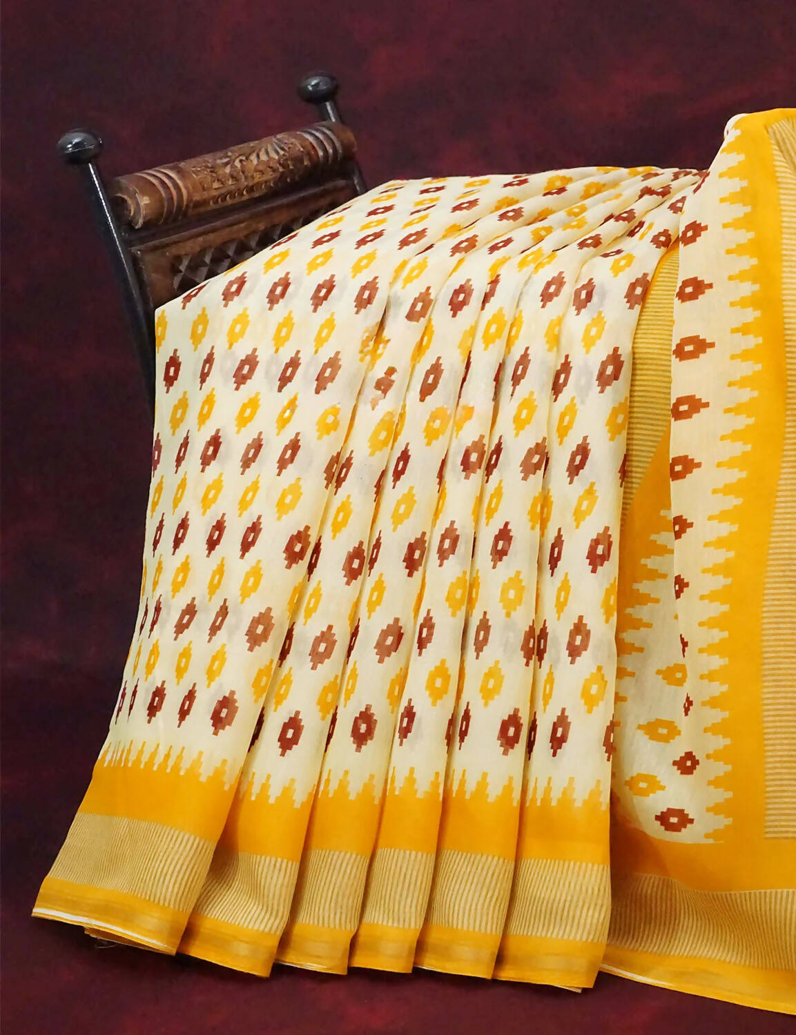 Combo of White and Yellow Patan Patola Semi Chanderi Saree By Gayathri Reddy Designer Studio | Swadesiicart