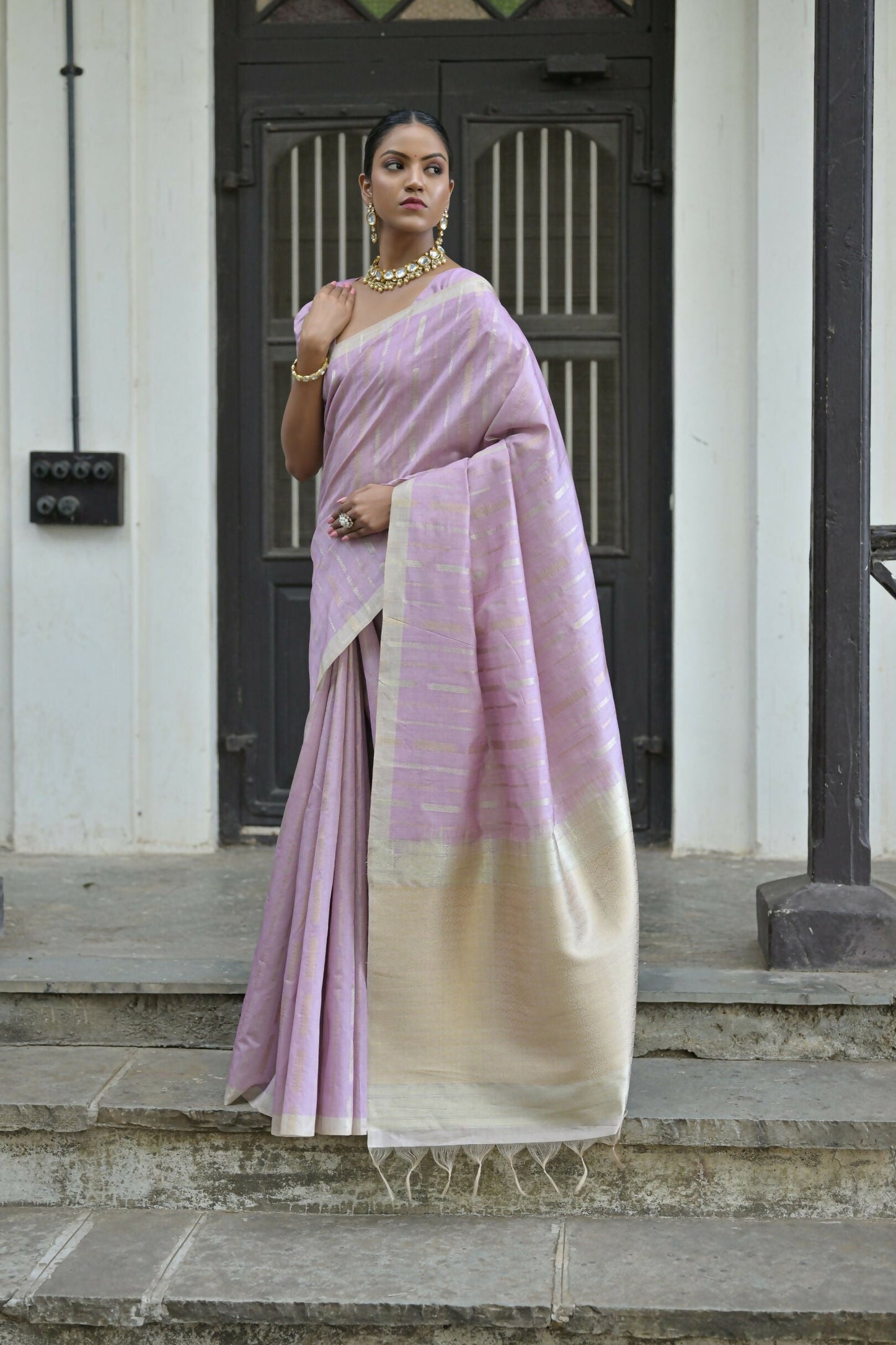 Vishnu Weaves Women's Purple Premium Tussar Silk Saree with Blouse - Swadesiicart
