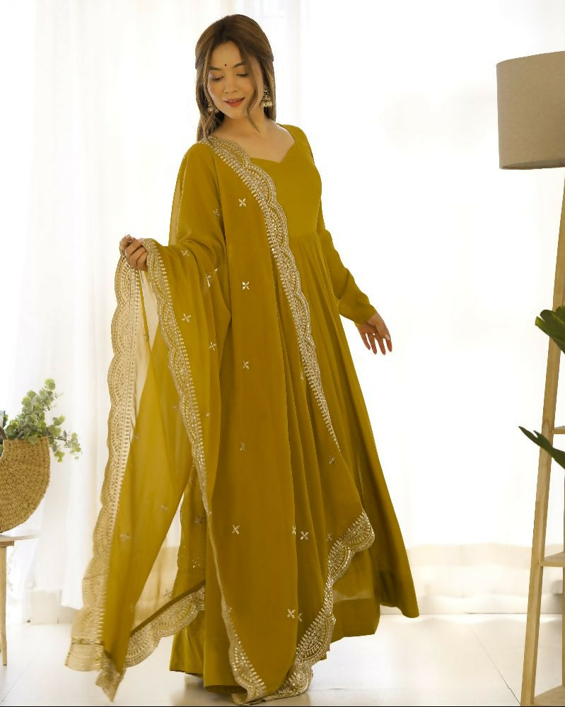 Joban Fashion Mehndi Kurta Set Chanderi Sequence Embroidery Work - Swadesiicart