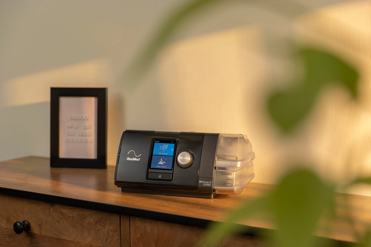 AirSense™ 10 Autoset™ Tripack 4G CPAP Device with HumidAir and ClimateLineAir
