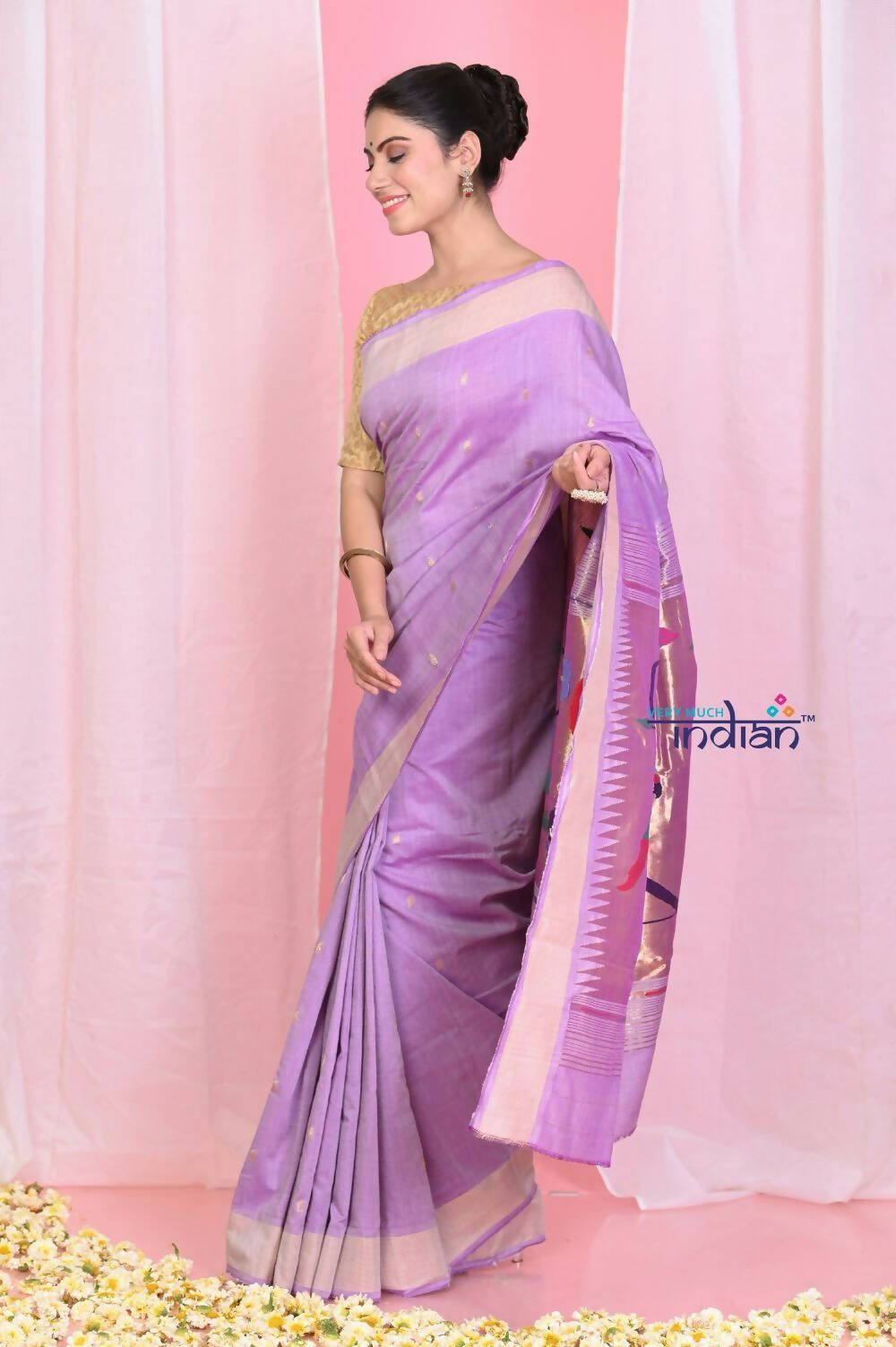 Very Much Indian Handloom Pure Cotton Paithani With Handwoven Pallu -Lilac | Swadesiicart
