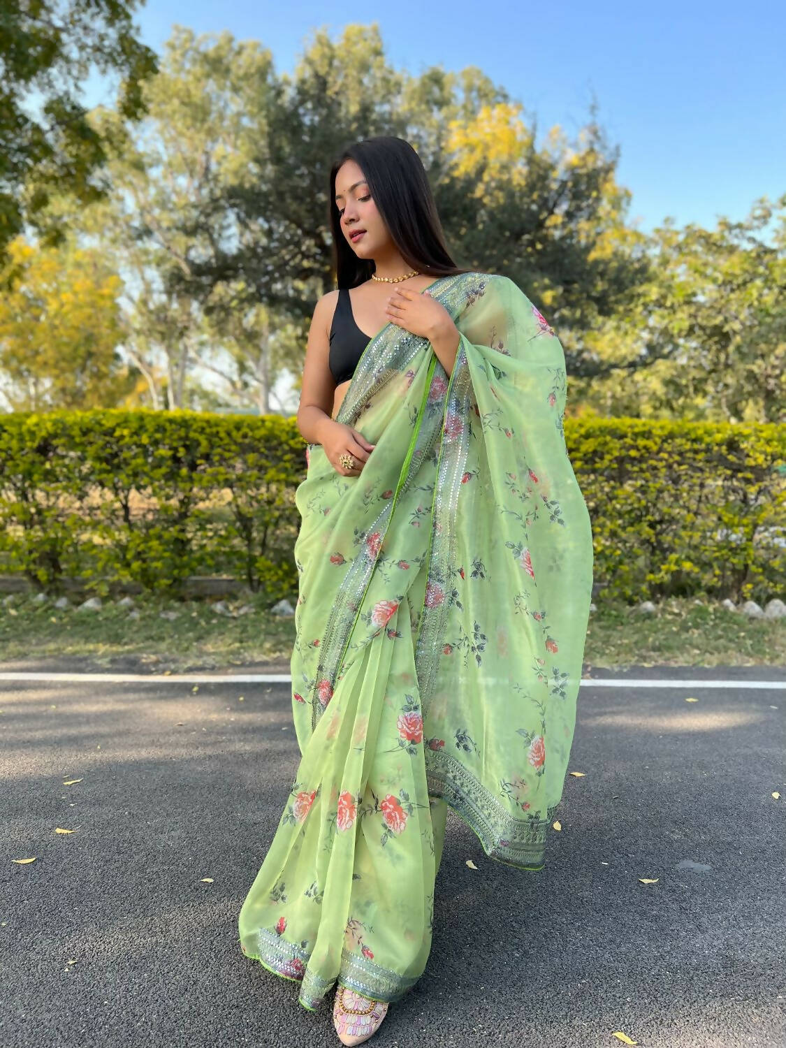 Vamsee Green Organza Saree - Swadesiicart