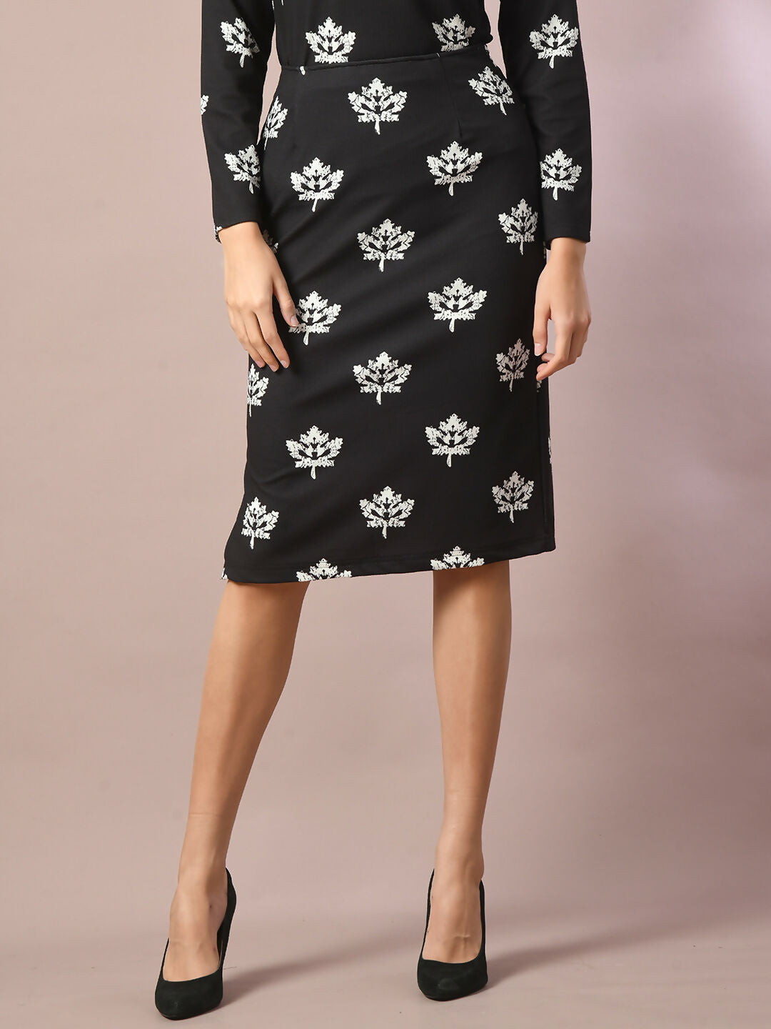 Myshka Women's Black Printed Round Neck Party Top With Skirt Co-ord set - Swadesiicart