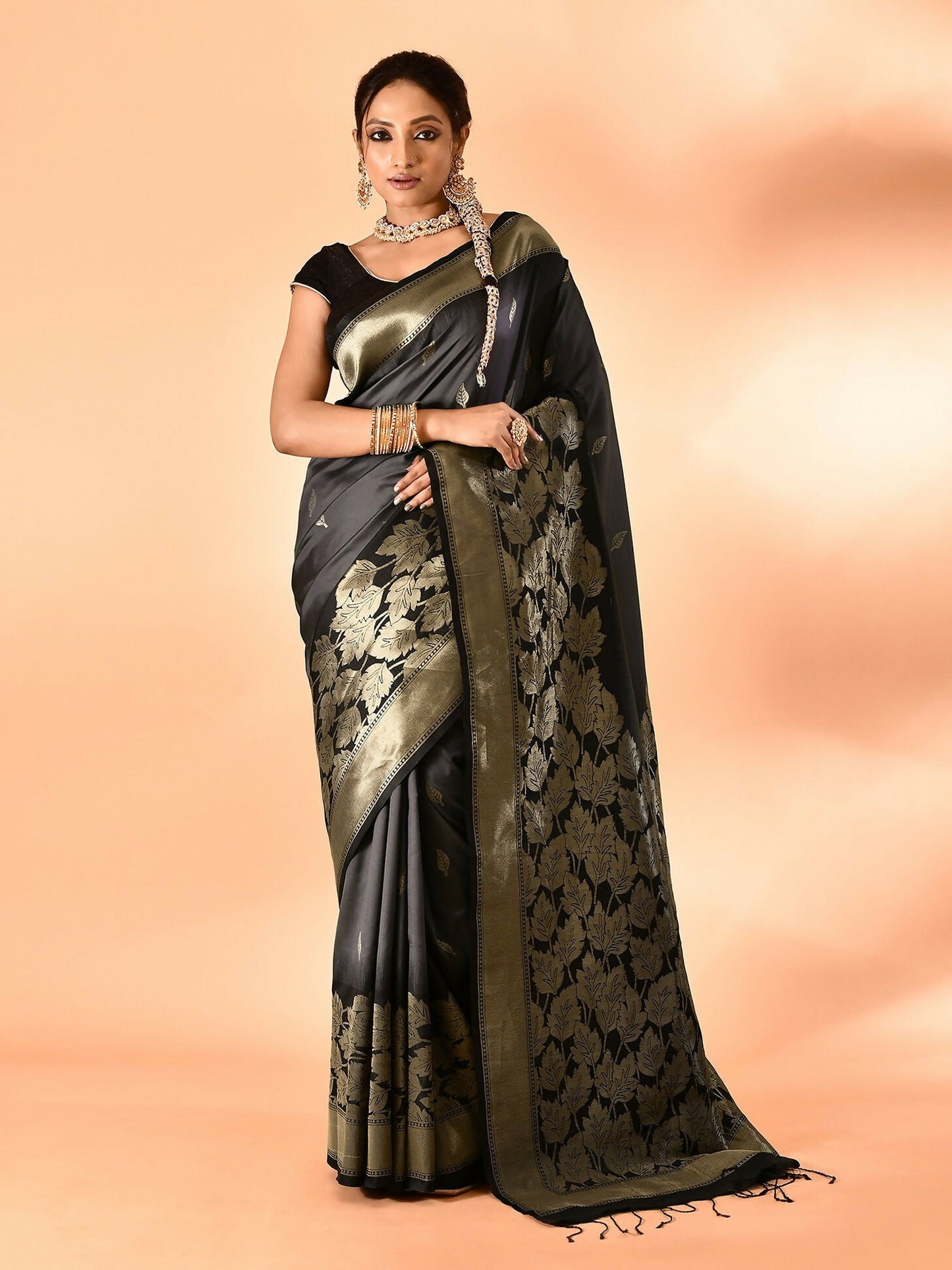 Joban Fashion Grey & Black Plain With Weaving Border Banarasi Silk Sarees | Swadesiicart