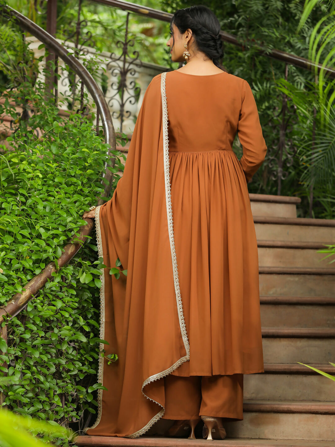 Janasya Brown Georgette Yoke Embroidery Kurta,Bottom & Dupatta | Swadesiicart