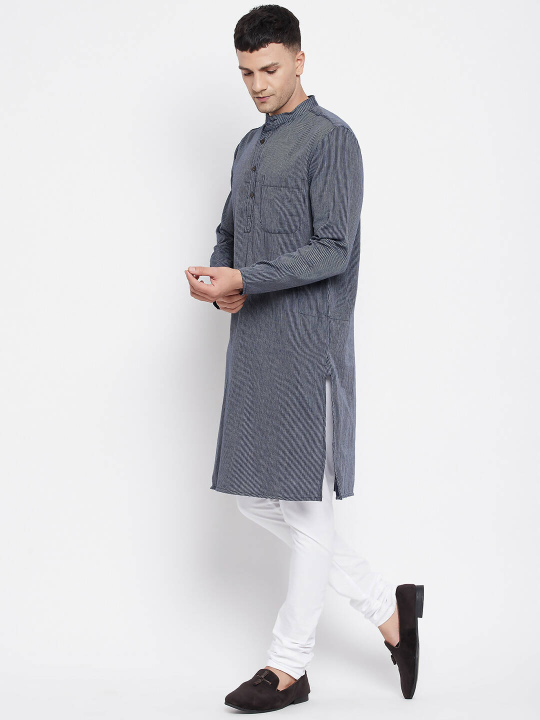 Even Apparels Grey Color Pure Cotton Men's Kurta With Band Collar | Swadesiicart