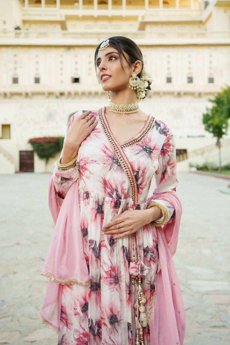 Vaasva White Chinon Floral Embroidered Angrakha Anarkali, Pant & Dupatta set | Swadesiicart