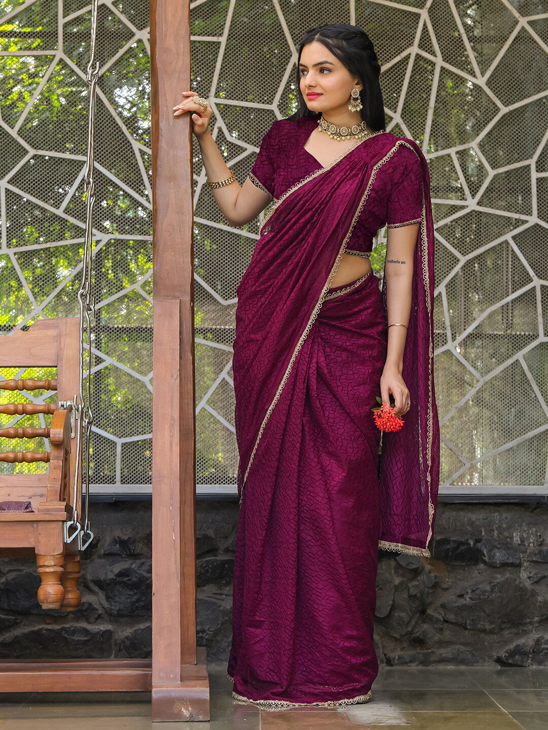 Tikhi Imli Abstract Printed Ready to Wear Saree | Swadesiicart