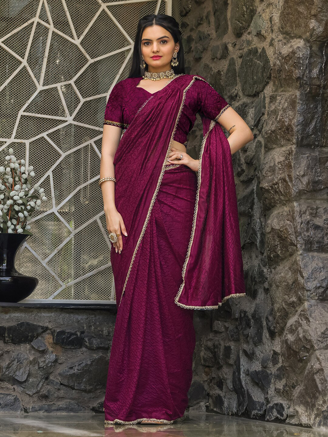 Tikhi Imli Abstract Printed Ready to Wear Saree | Swadesiicart