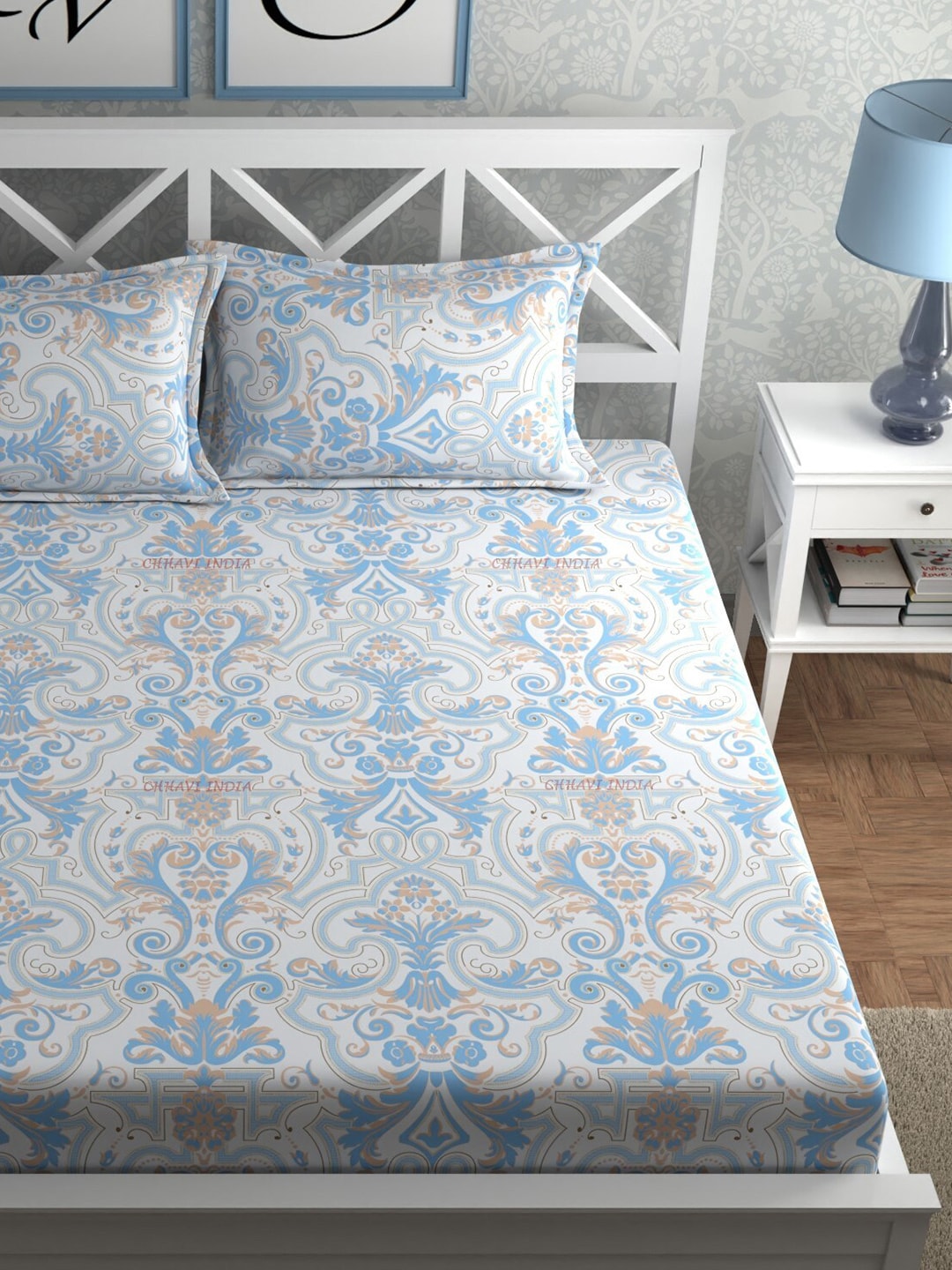 CHHAVI INDIA Blue & White Ethnic Motifs 210 TC King Bedsheet with 2 Pillow Covers - Swadesiicart