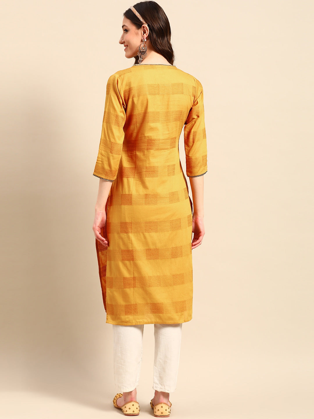 Sangria Embellished Cotton Kurta - Swadesiicart
