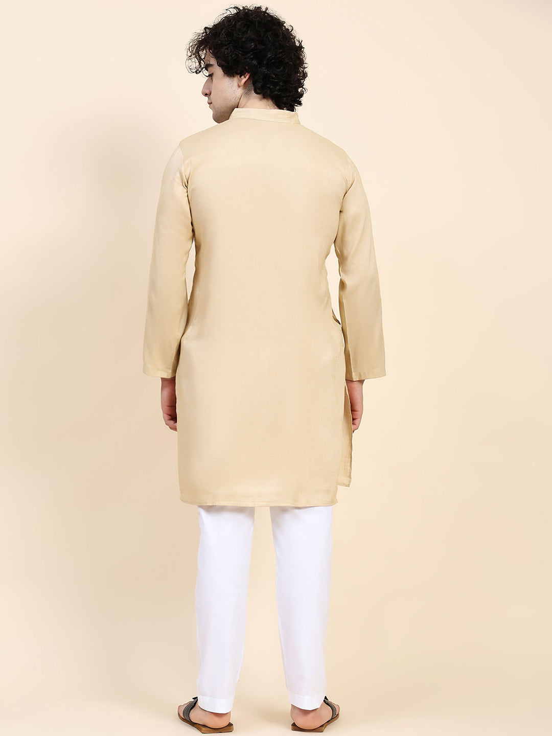 HOUSE OF KARI Ethnic Motifs Yoke Design Mandarin Collar Chikankari Pure Cotton Kurta | Swadesiicart