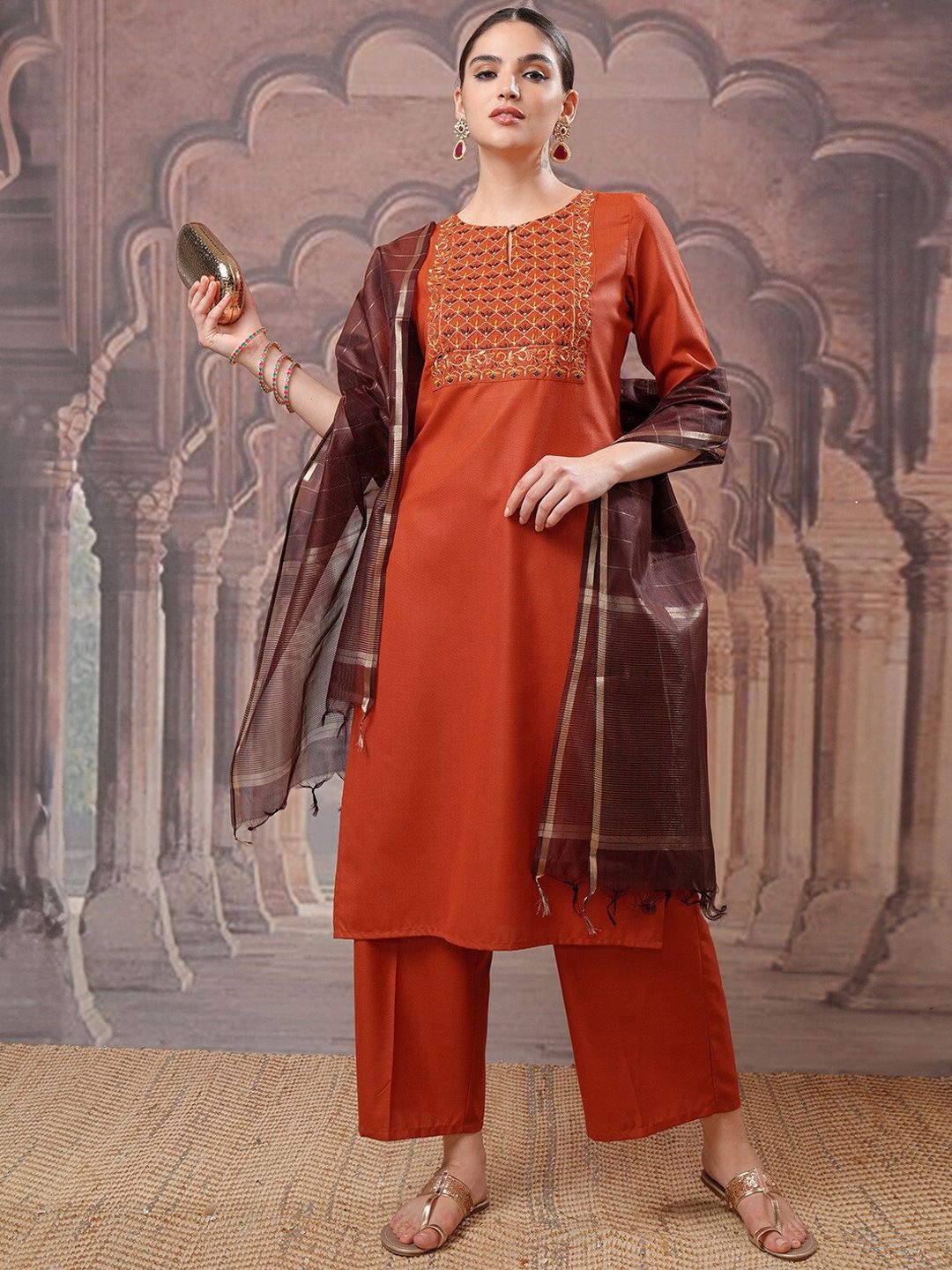 Vishudh Embroidered Regular Thread Work Kurta with Palazzo & Dupatta - Swadesiicart