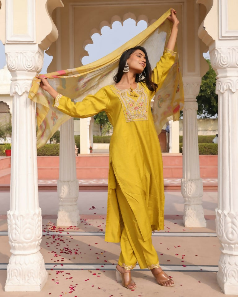 Jyoti Fashion Women's Yellow Cotton Silk Hand Work with Floral Printed Kurta Set | Swadesiicart