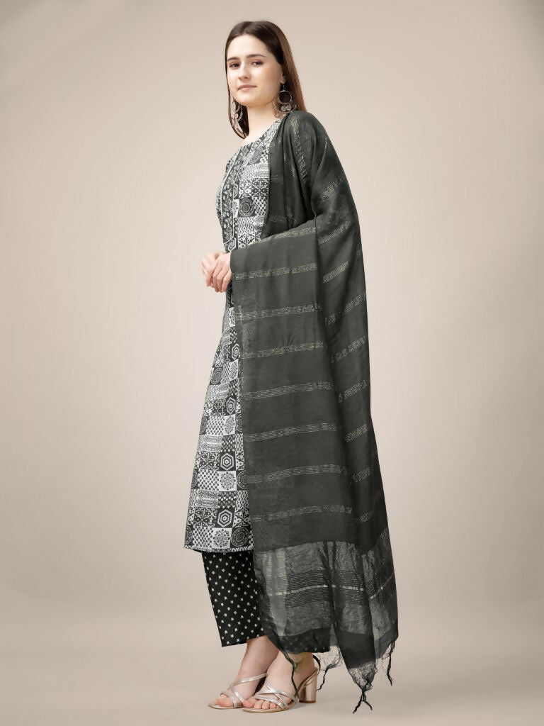Jyoti Fashion Women's Black Rayon Print with Embroidery & Fancy Lace Work Kurta with Trouser & Dupatta | Swadesiicart