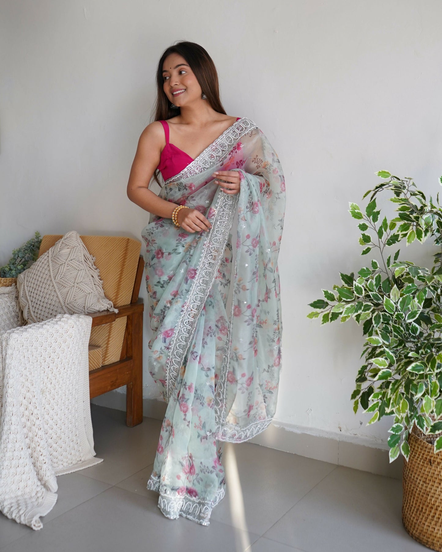 Vamsee Ferry Green Organza Saree - Swadesiicart