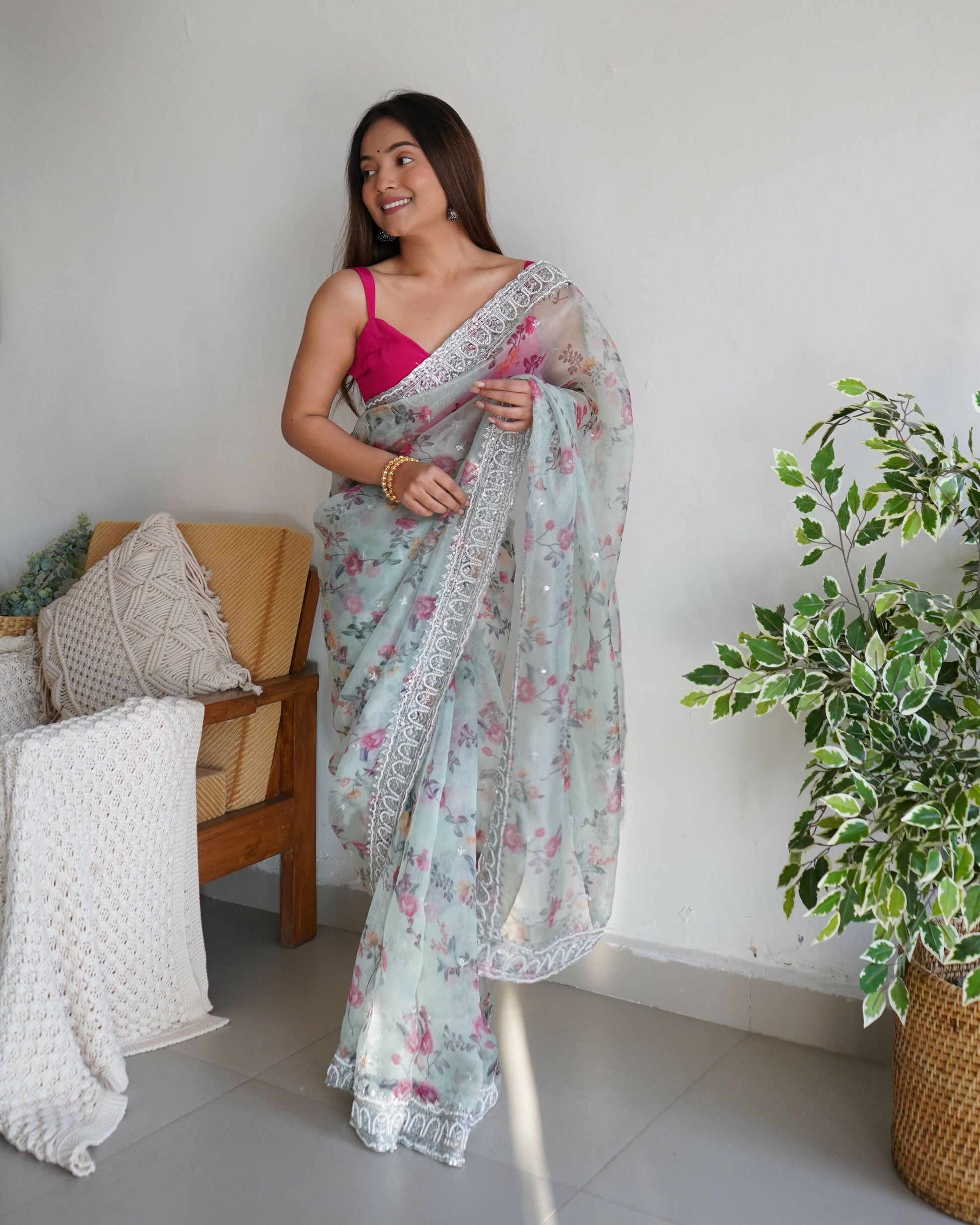Vamsee Ferry Green Organza Saree - Swadesiicart