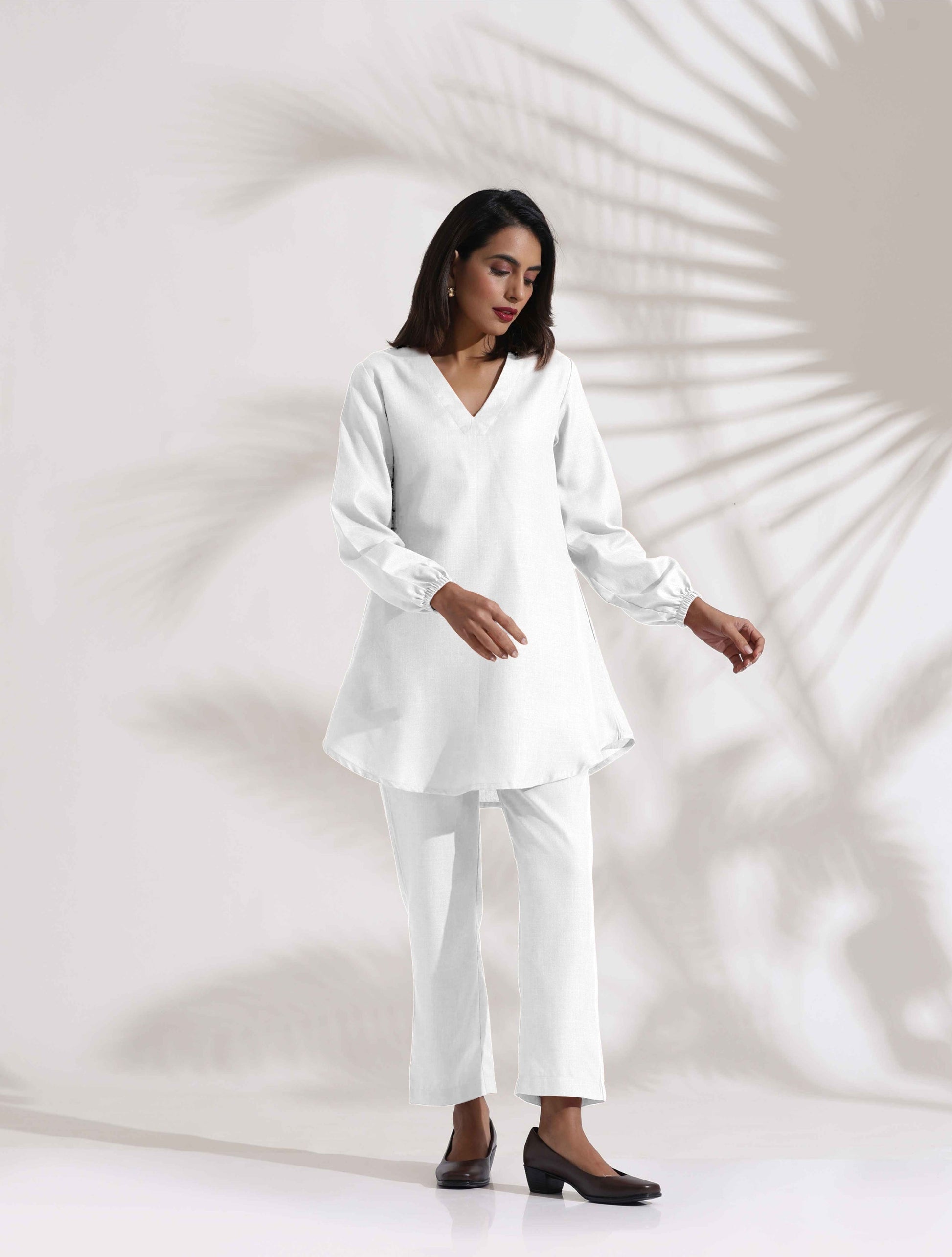 trueBrowns White Cotton Blend Co-ord Set - Swadesiicart