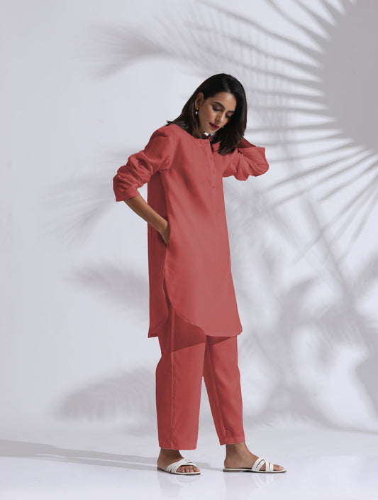trueBrowns Pink Cotton Blend Pleated Kurta Co-ord Set - Swadesiicart