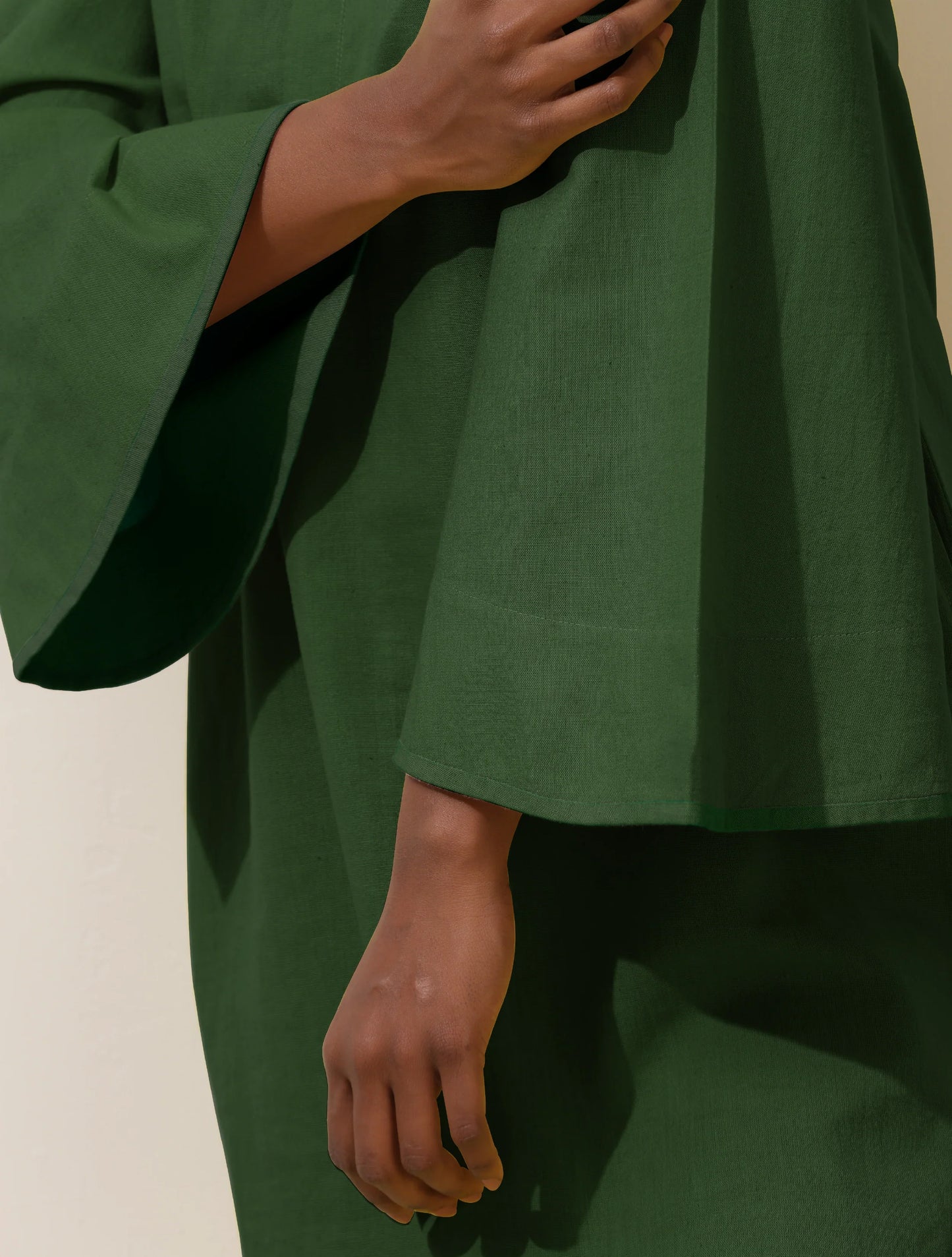 trueBrowns Green Cotton Blend Short Dress | Swadesiicart