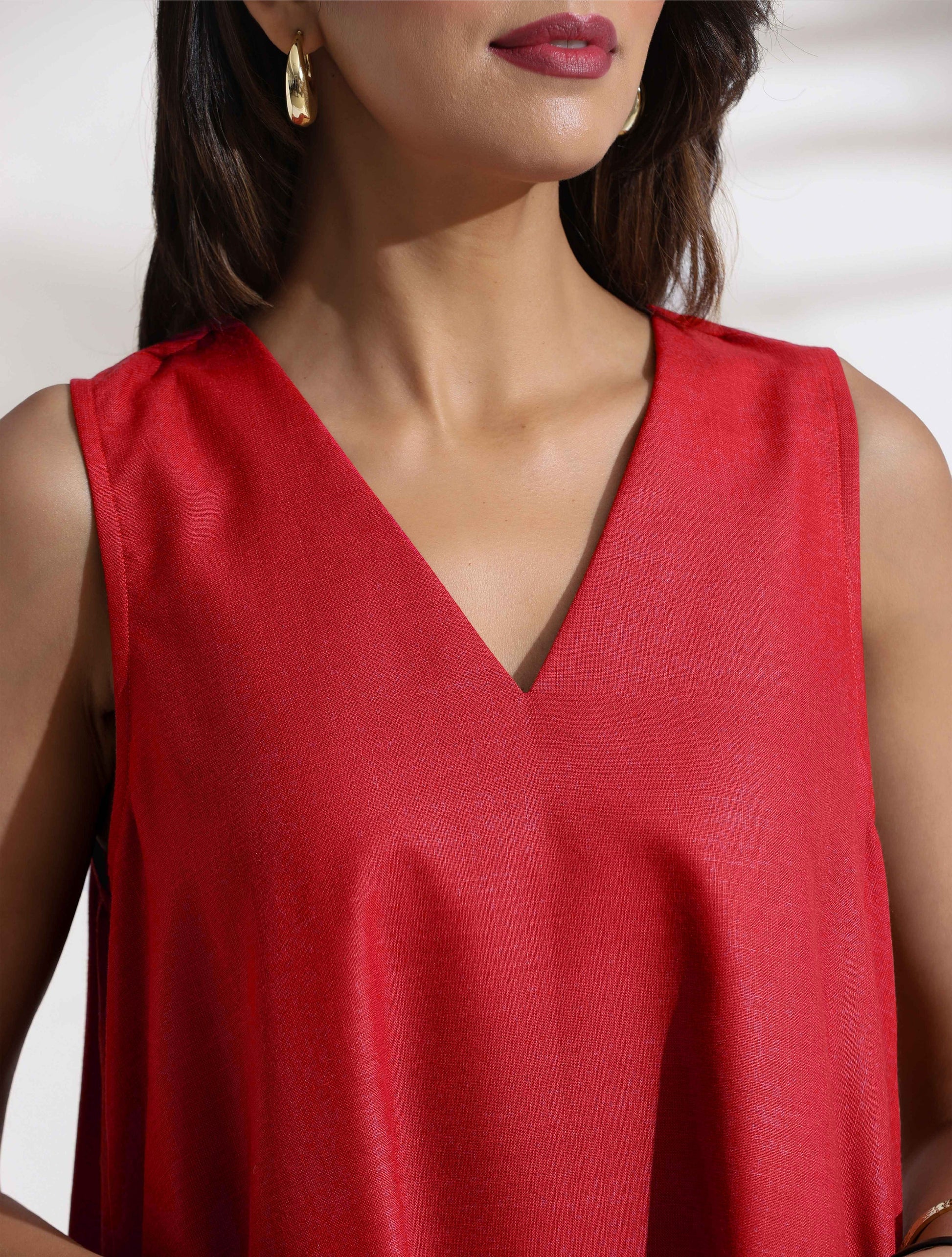 trueBrowns Red Cotton Blend Short Dress | Swadesiicart