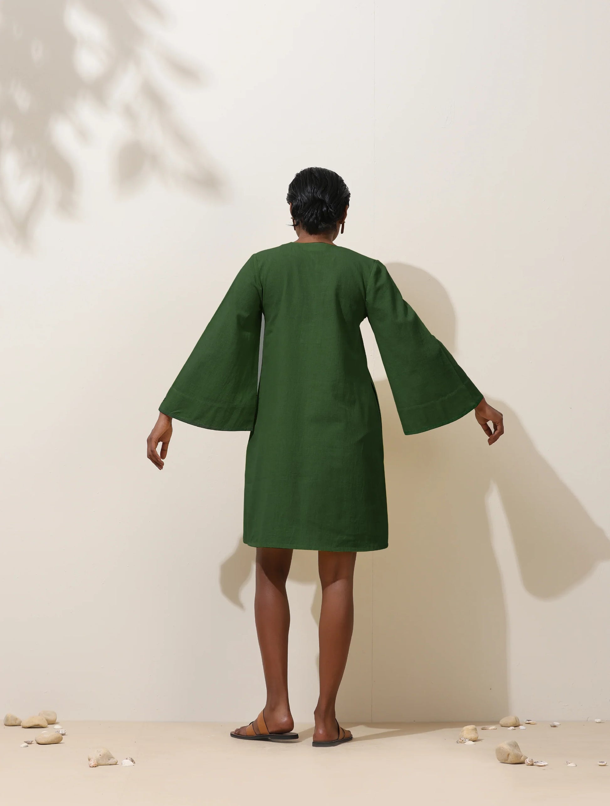 trueBrowns Green Cotton Blend Short Dress | Swadesiicart