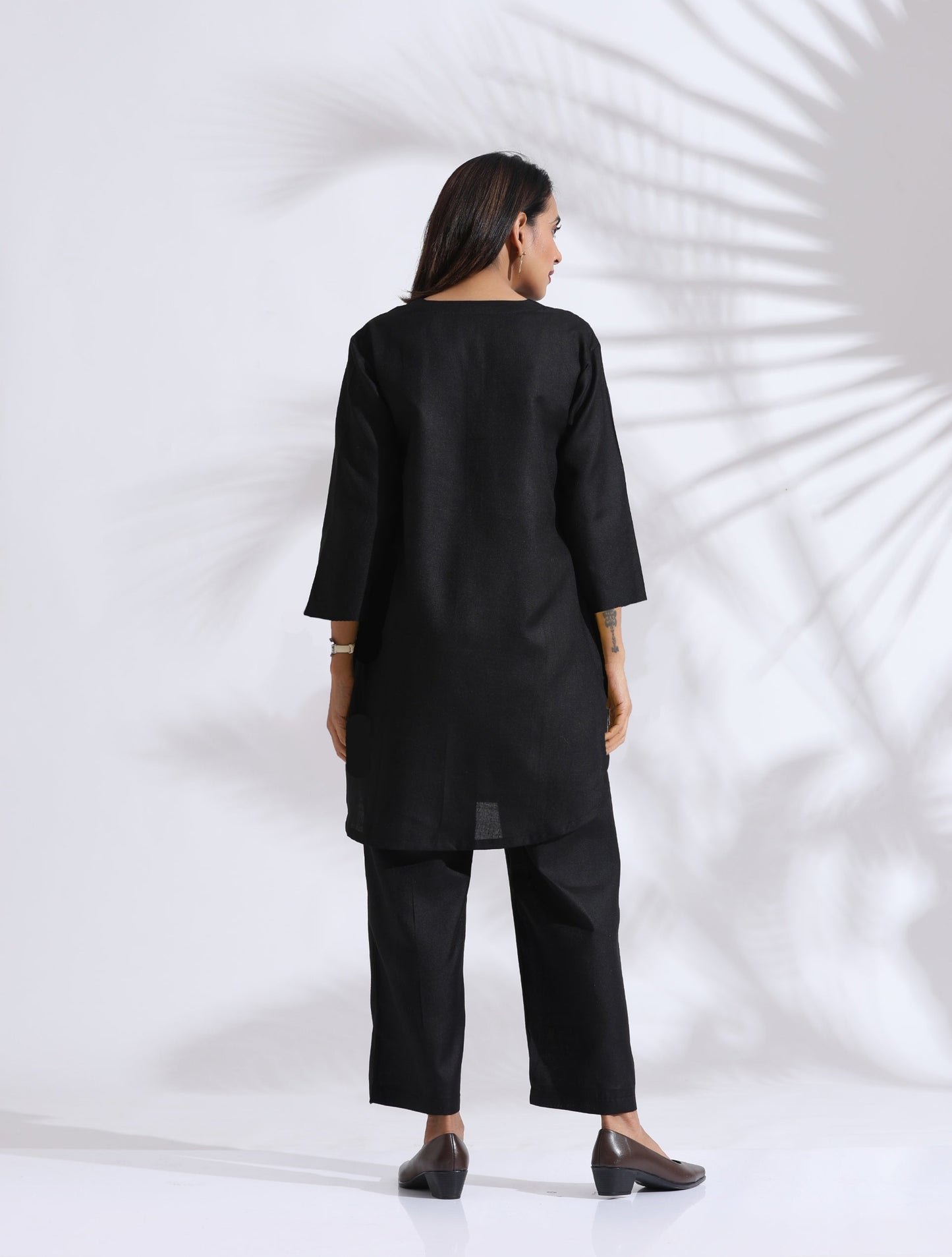 trueBrowns Black Slub Kurta Co-ord Set - Swadesiicart
