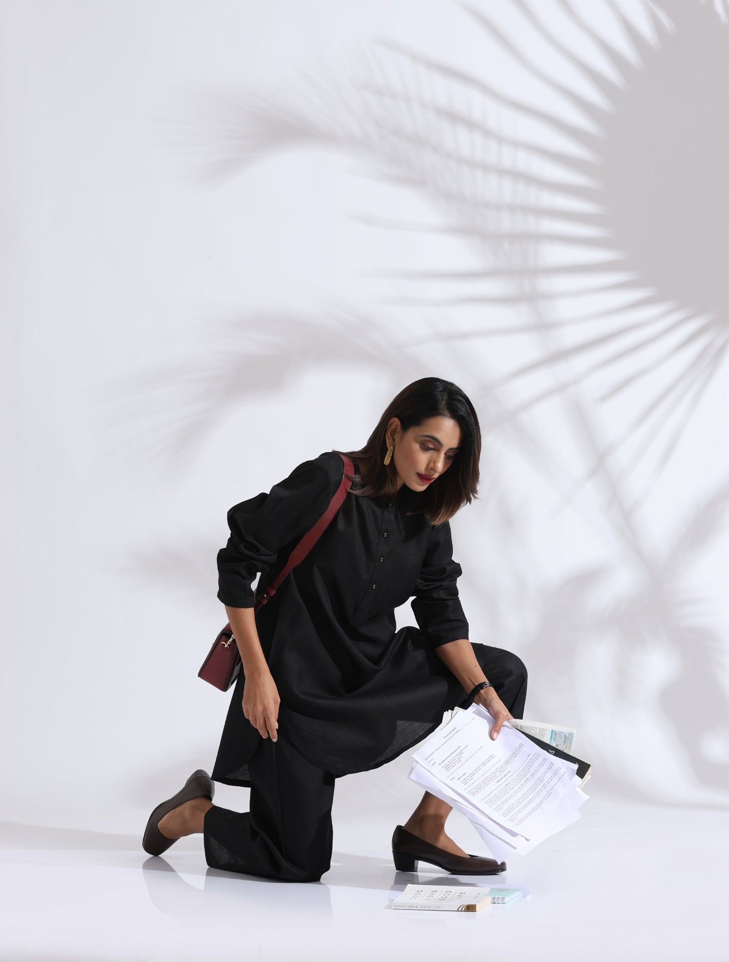 trueBrowns Black Slub Kurta Co-ord Set - Swadesiicart