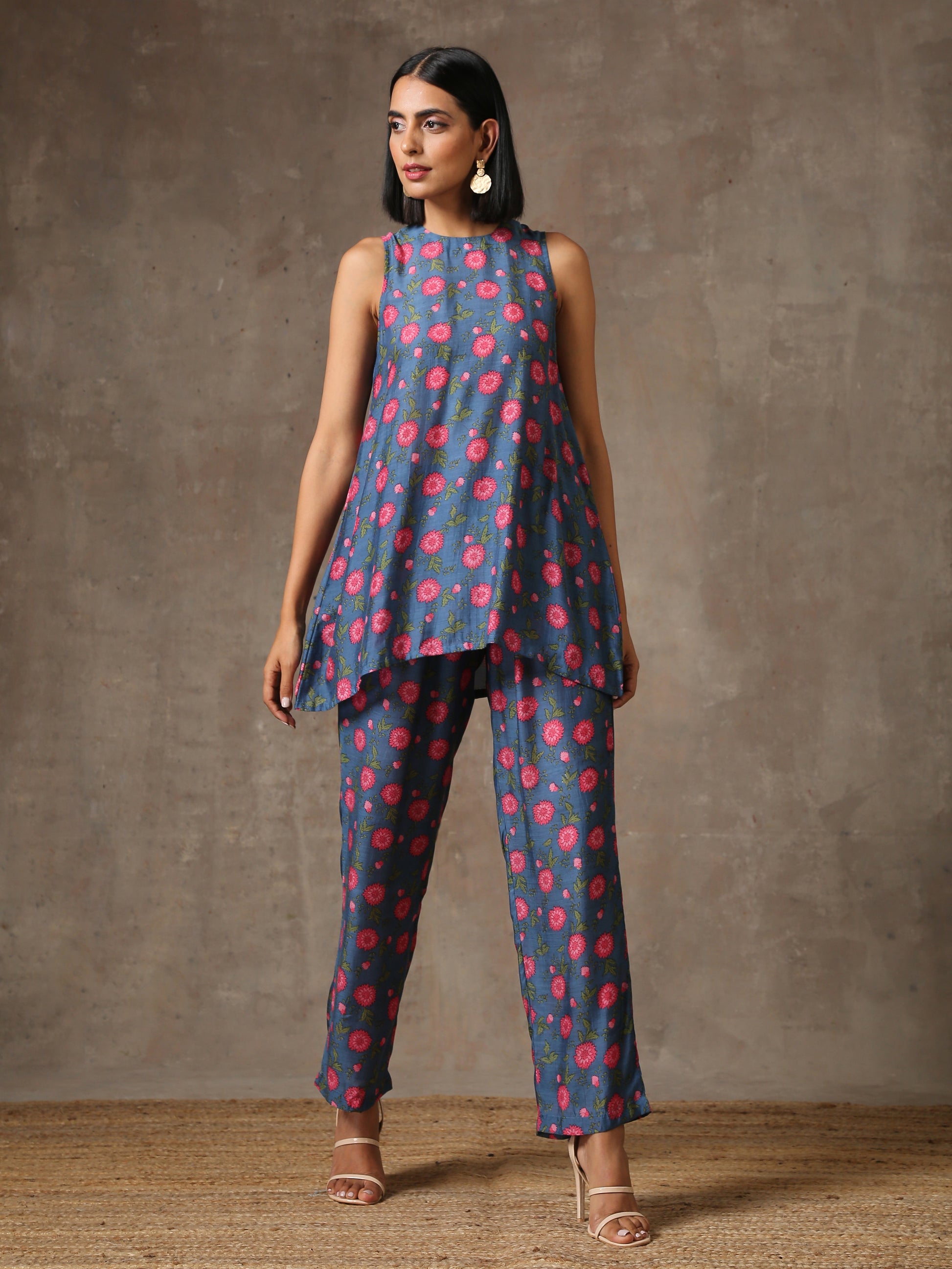 trueBrowns Blue Pink Printed Silk Co-Ord Set - Swadesiicart