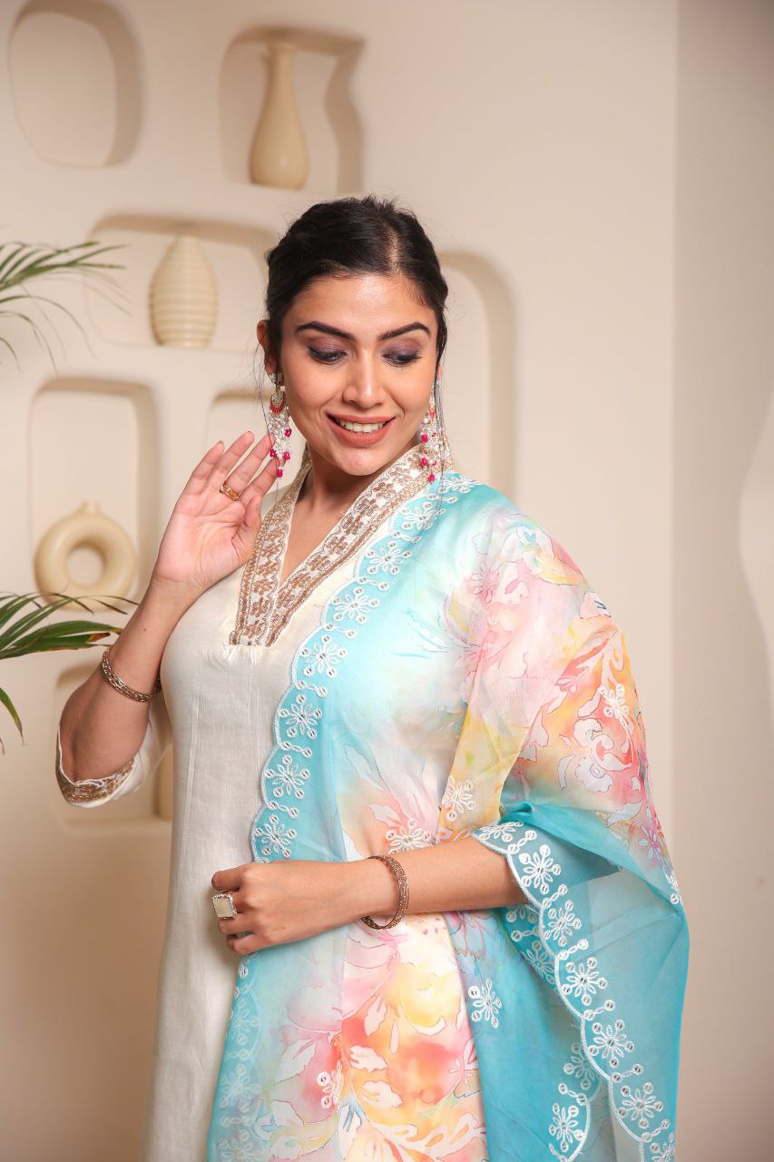 Lorenvalley Offwhite Chanderi Cotton Embroidered Work Kurta Set | Swadesiicart