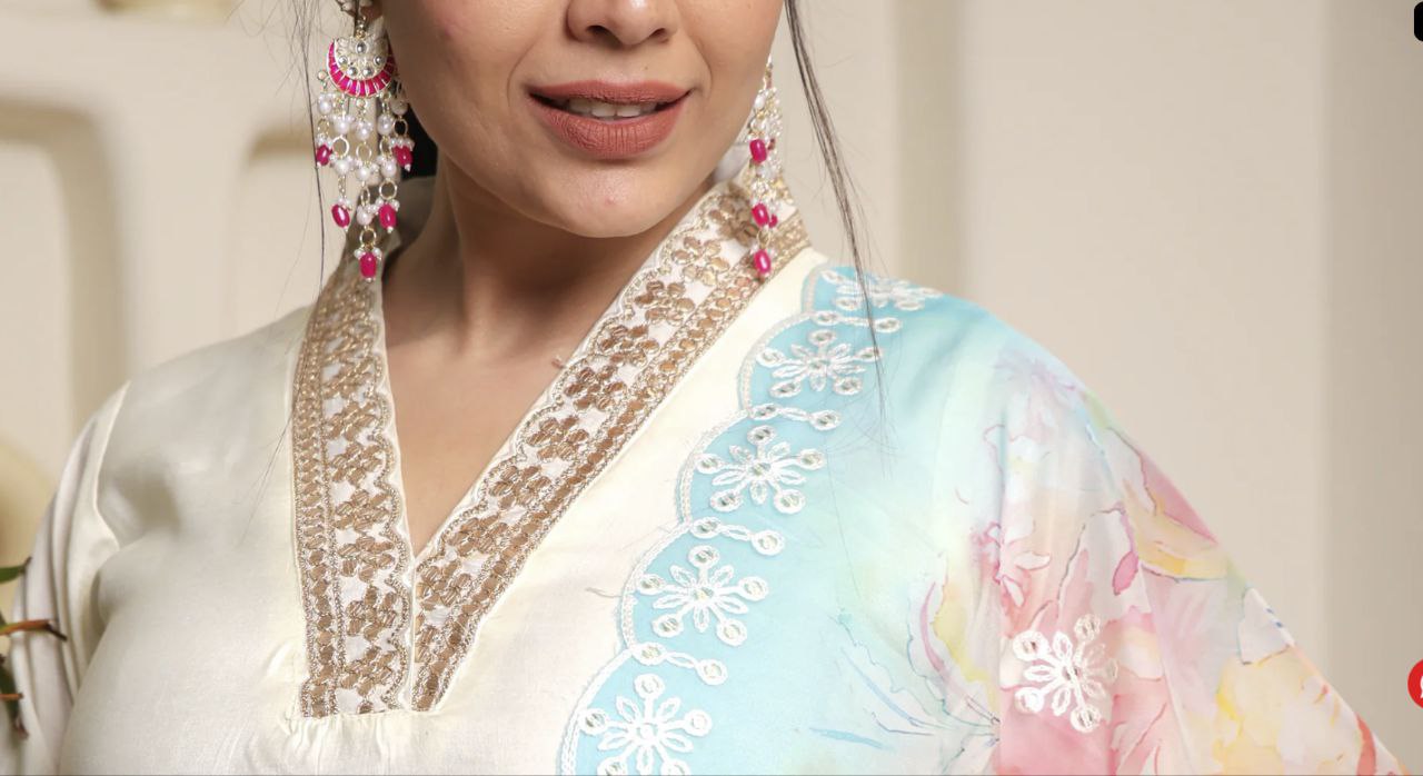 Lorenvalley Offwhite Chanderi Cotton Embroidered Work Kurta Set | Swadesiicart