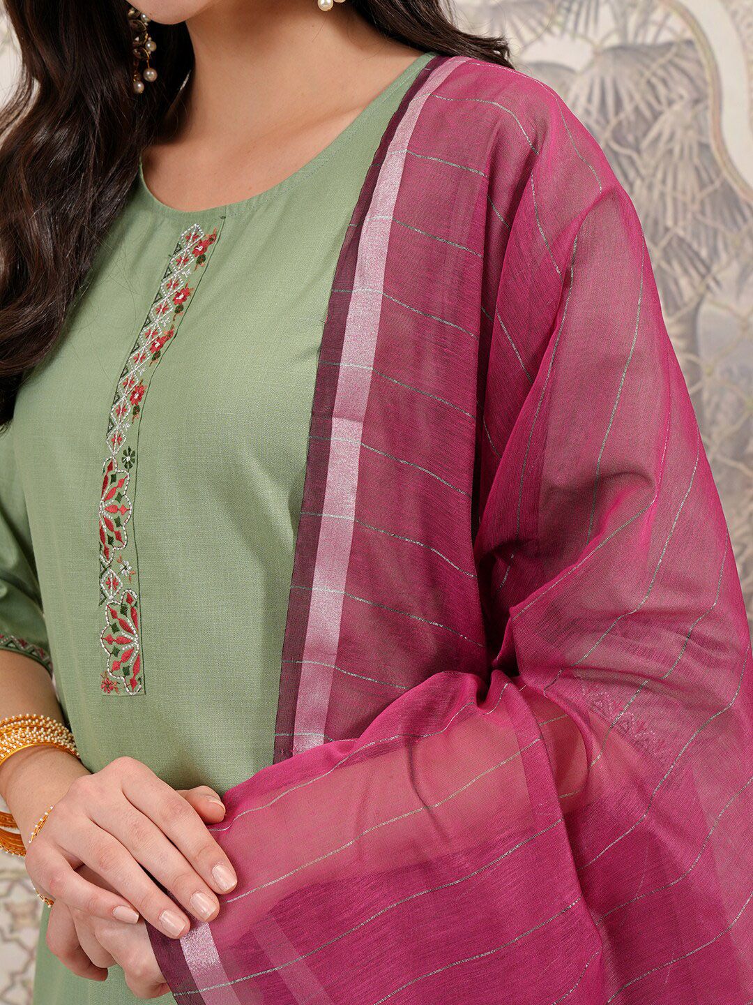 Vishudh Green Embroidered Thread Work Kurta with Trouser & Dupatta - Swadesiicart