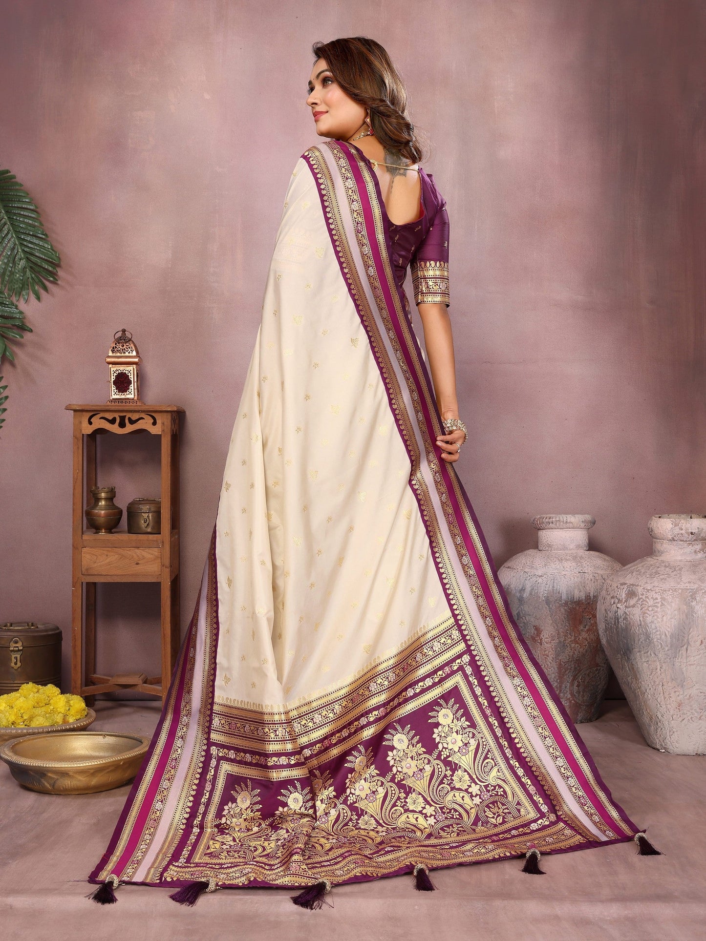 Anaita Beige Handloom Kalamkari Silk Saree With Zari Woven Work