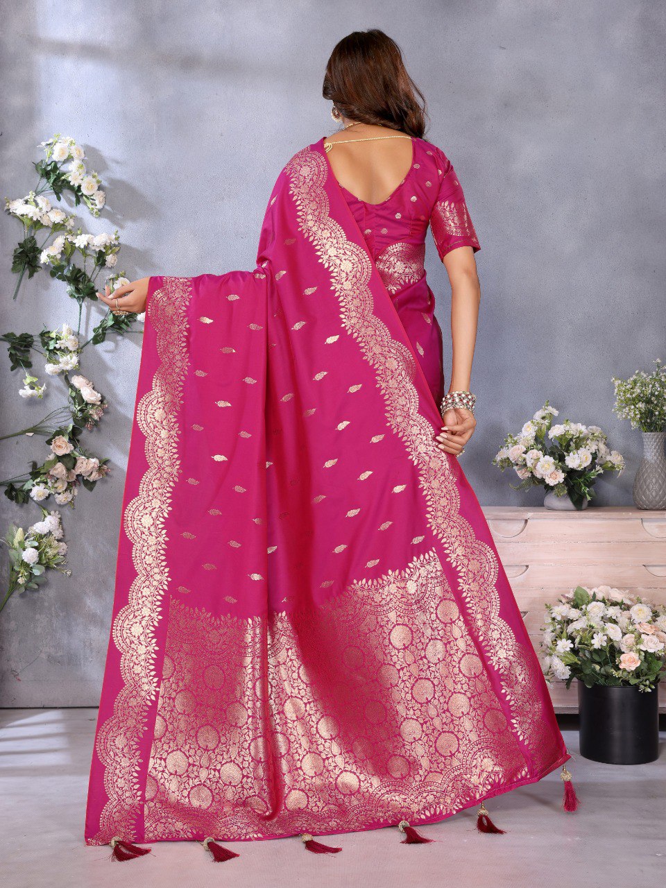 Anaita Pink Premium Banarasi Tissue Silk Saree With Gala Weaving Work