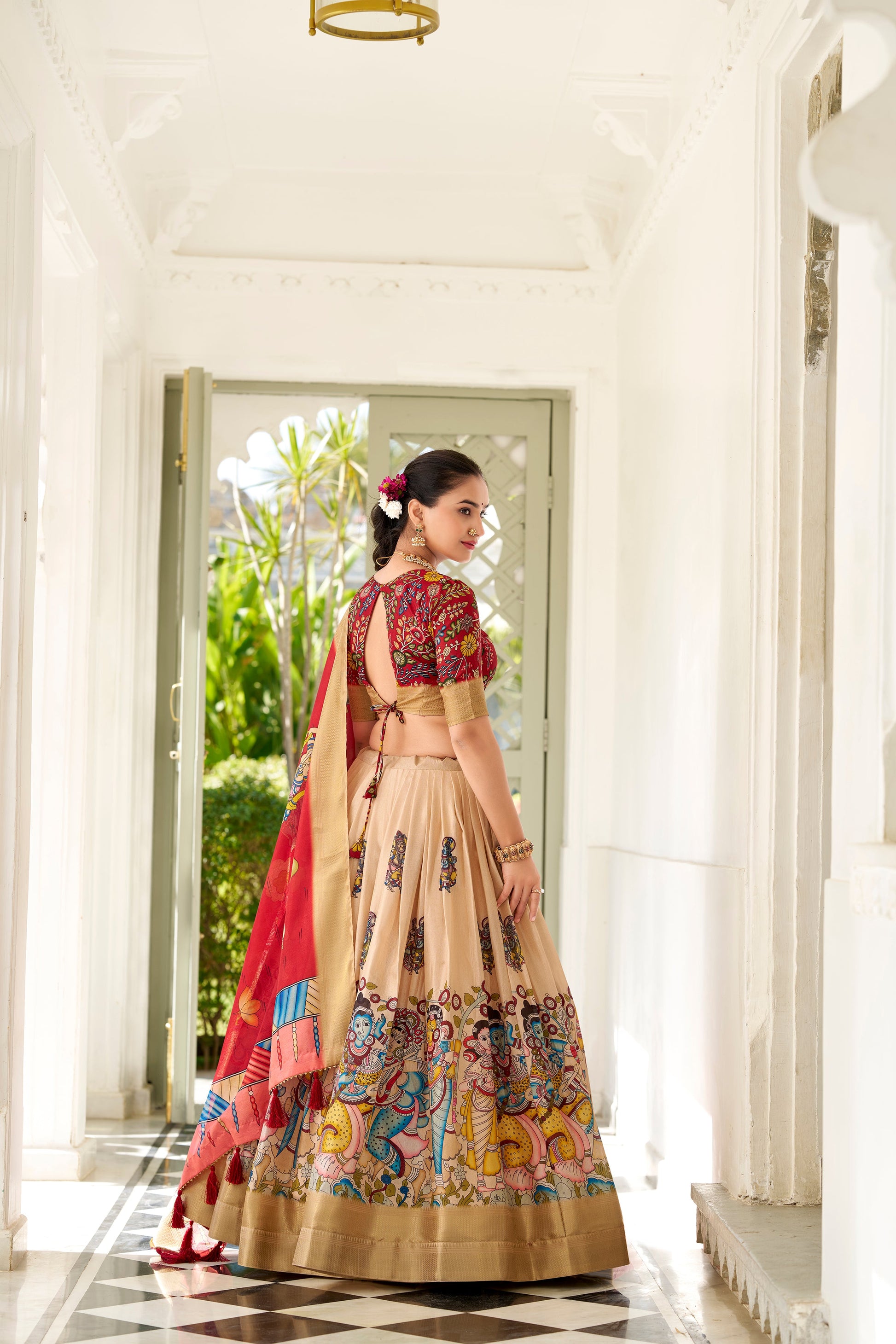 Lorenvalley Cream Dola Silk Kalamkari Print With Weaving Border Lehenga Choli | Swadesiicart