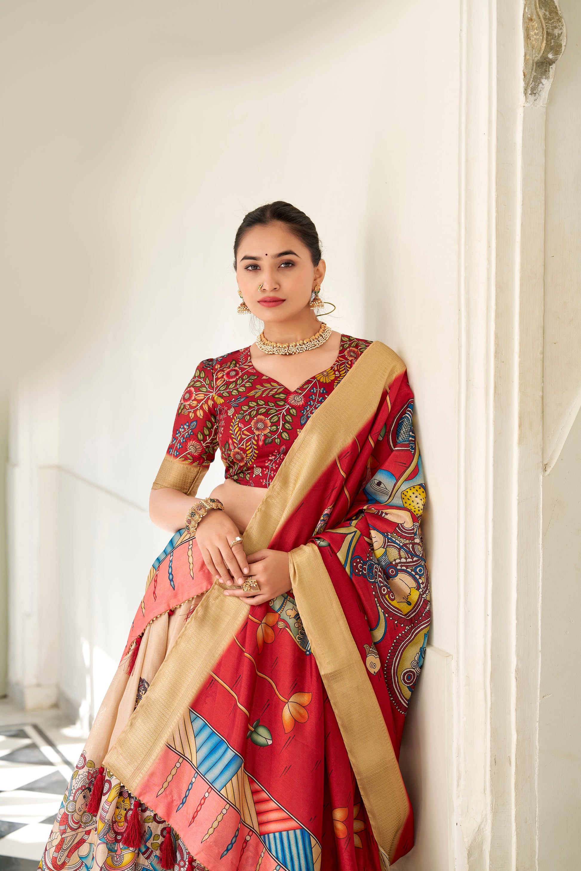 Lorenvalley Cream Dola Silk Kalamkari Print With Weaving Border Lehenga Choli | Swadesiicart