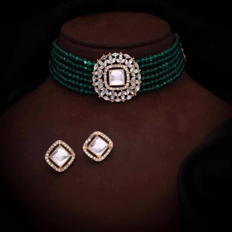 Tehzeeb Creations Brass Gold-Polished Gold, Green, White Jewel Set - Swadesiicart